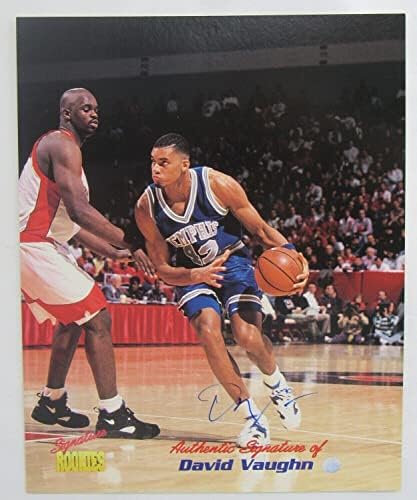 David Vaughn Aláírt Automatikus Aláírást 1995 Aláírás Újoncok 8x10-es Kosárlabda-Kártya w - Dedikált NBA-Fotók